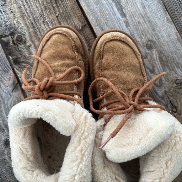 UGG Diara Foldover Suede Lace Up Booties - Picture 7 of 9